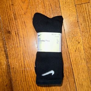 Black Nike Everyday Plus Cushioned Training Socks 3 Pack